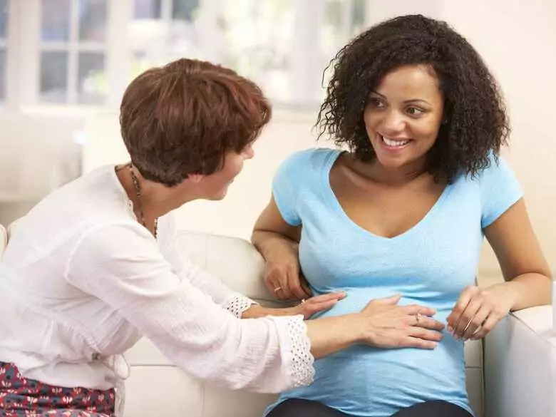 Czop śluzowy – co to jest, jak wygląda i kiedy odchodzi?