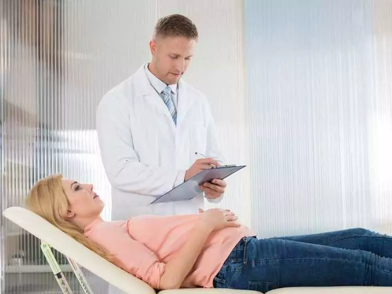 Nudności i wymioty w ciąży – przyczyny, konsekwencje i leczenie