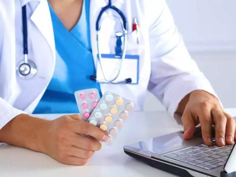 Podstawowe zasady stosowania tabletek antykoncepcyjnych. Sprawdź!